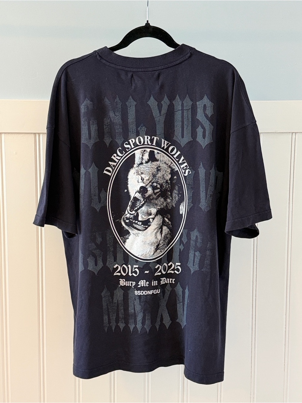 Darc Sport Wolves' Graphic Tee